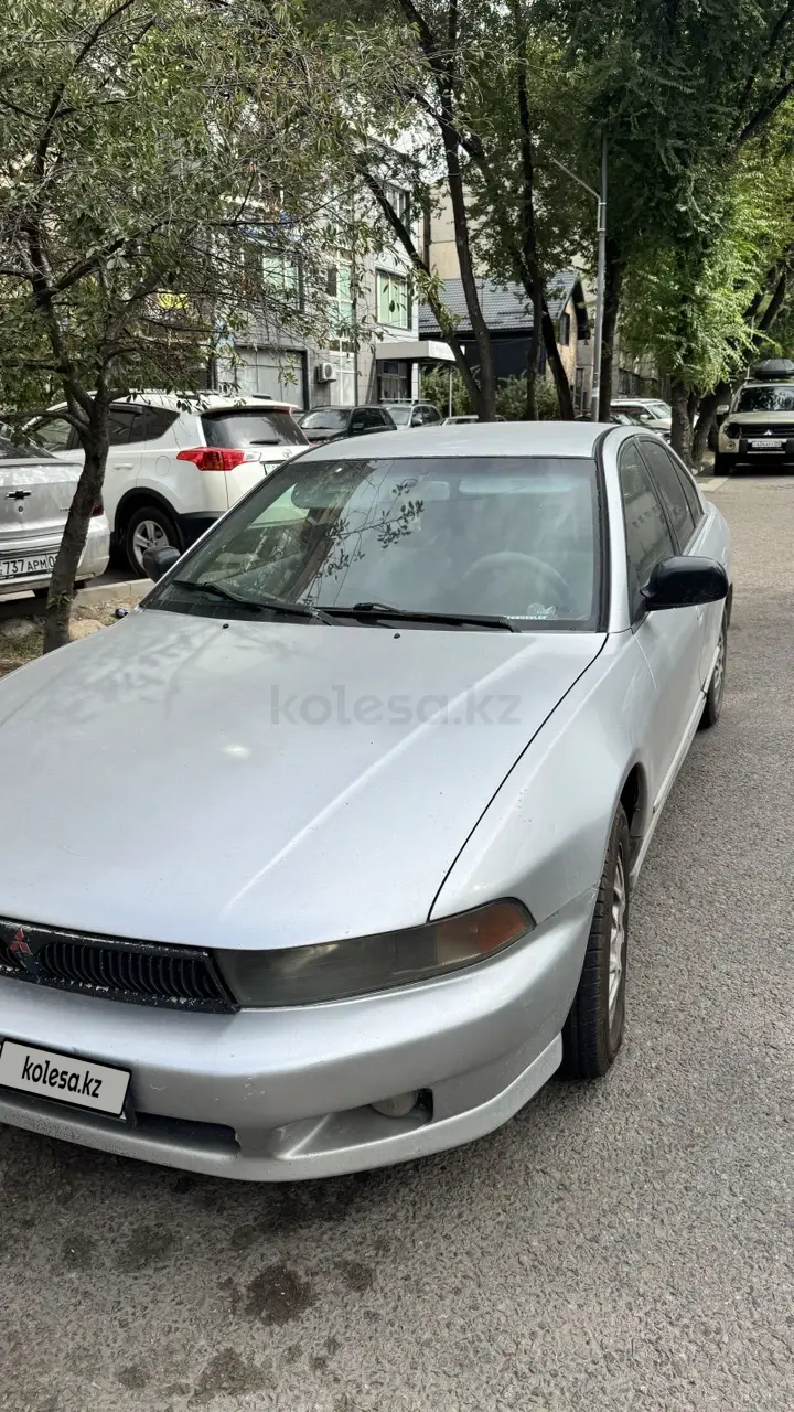 Mitsubishi Galant, 2001