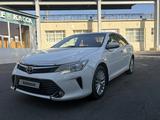 Toyota Camry 2015 года за 12 500 000 тг. в Тараз – фото 2