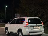 Toyota Land Cruiser Prado 2014 года за 15 500 000 тг. в Актобе – фото 3