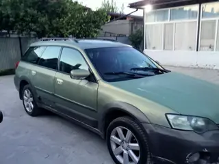 Subaru Outback, 2005