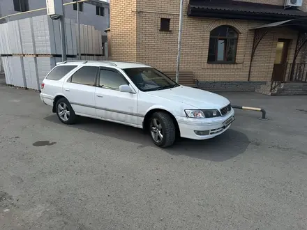 Toyota Mark II Qualis 1997 года за 2 800 000 тг. в Алматы – фото 2