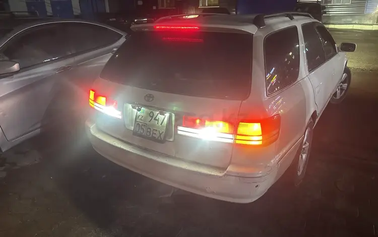 Toyota Mark II Qualis 1997 года за 2 800 000 тг. в Алматы