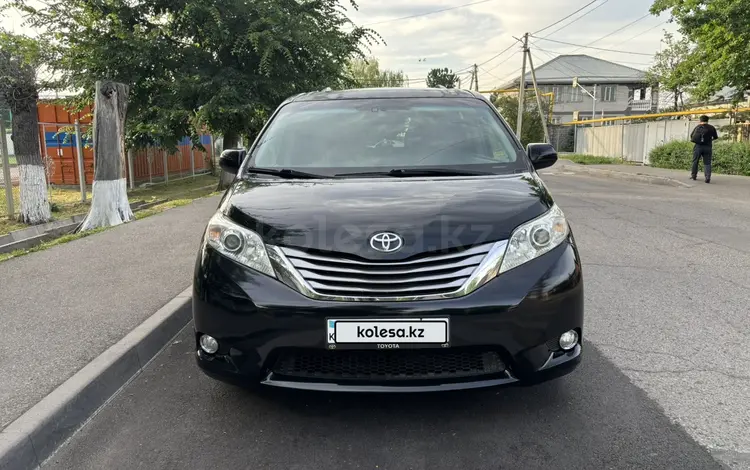Toyota Sienna 2016 годаүшін14 500 000 тг. в Алматы