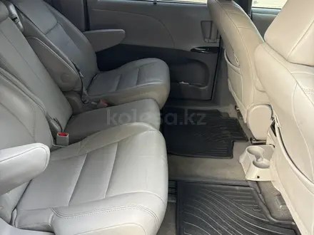 Toyota Sienna 2016 года за 14 500 000 тг. в Алматы – фото 11