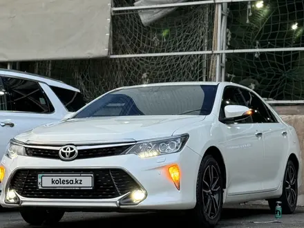 Toyota Camry 2017 года за 14 500 000 тг. в Шымкент – фото 21