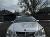 Mercedes-Benz S 320 2001 годаүшін4 200 000 тг. в Алматы – фото 2