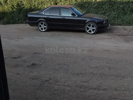 BMW 520 1992 года за 1 250 000 тг. в Актобе