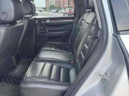 Volkswagen Touareg 2002 года за 5 600 000 тг. в Алматы – фото 21