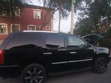 Cadillac Escalade 2010 года за 9 900 000 тг. в Алматы – фото 3
