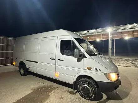 Mercedes-Benz Sprinter 2001 года за 6 000 000 тг. в Алматы – фото 3