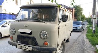 УАЗ Буханка 1997 года за 770 000 тг. в Атырау