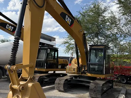 Caterpillar  320D 2023 года за 37 000 000 тг. в Алматы