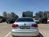 Volkswagen Jetta 2015 года за 5 400 000 тг. в Алматы – фото 4