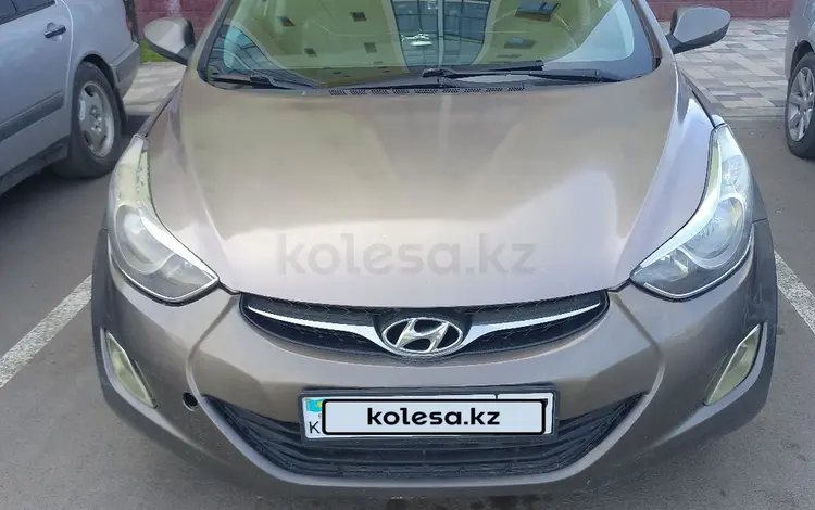 Hyundai Elantra 2012 года за 4 900 000 тг. в Астана