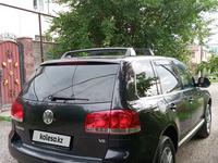 Volkswagen Touareg 2005 годаүшін4 500 000 тг. в Алматы