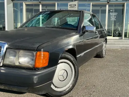 Mercedes-Benz E 200 1990 года за 1 150 000 тг. в Шымкент – фото 2