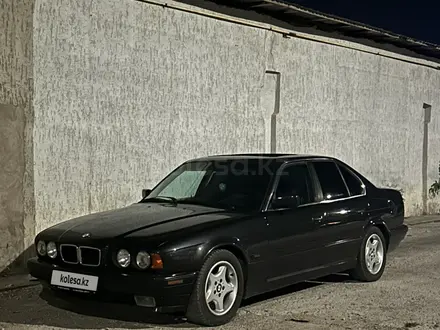 BMW 525 1991 года за 2 700 000 тг. в Шымкент