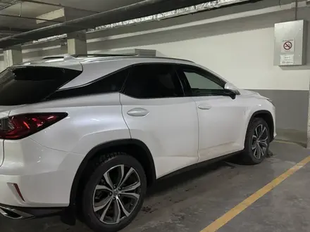 Lexus RX 200t 2017 года за 18 000 000 тг. в Астана – фото 3