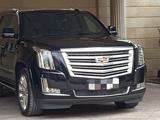 Cadillac Escalade 2019 года за 32 000 000 тг. в Алматы