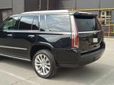 Cadillac Escalade 2019 года за 32 000 000 тг. в Алматы – фото 4