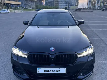 BMW 530 2021 года за 20 999 990 тг. в Астана – фото 4