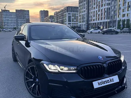 BMW 530 2021 года за 20 999 990 тг. в Астана