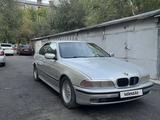 BMW 528 1999 годаүшін3 200 000 тг. в Шымкент – фото 3