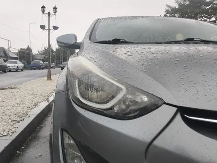 Hyundai Elantra 2015 года за 6 000 000 тг. в Алматы – фото 3