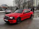 Mercedes-Benz C 200 1995 года за 850 000 тг. в Алматы – фото 3