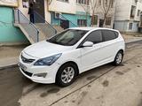 Hyundai Solaris 2015 года за 3 000 000 тг. в Астана – фото 2