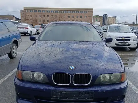 BMW 523 1996 года за 2 100 000 тг. в Шымкент