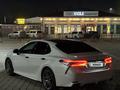 Toyota Camry 2018 года за 13 000 000 тг. в Караганда – фото 8