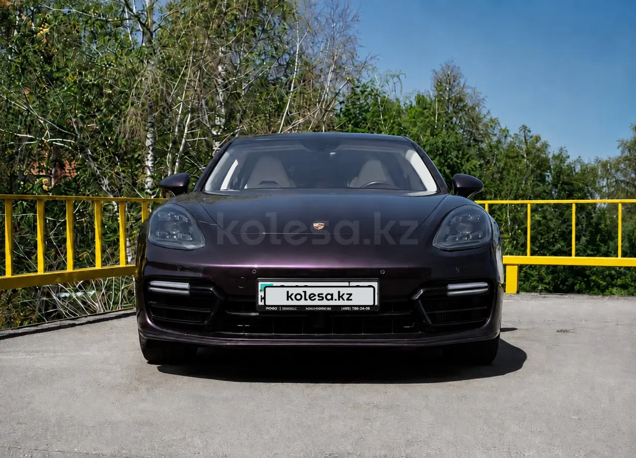 Porsche Panamera, 2019