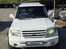 Mitsubishi Pajero iO, 1998
