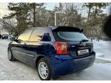 Toyota Corolla 2002 года за 3 800 000 тг. в Усть-Каменогорск – фото 2