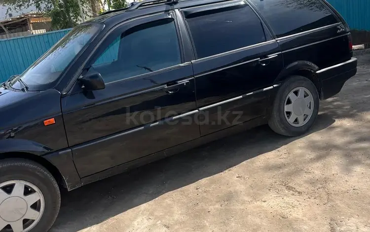 Volkswagen Passat 1992 годаүшін1 500 000 тг. в Кызылорда
