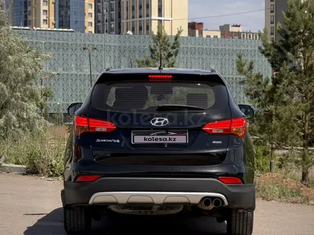 Hyundai Santa Fe 2014 года за 9 300 000 тг. в Караганда – фото 4
