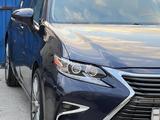 Lexus ES 300h 2014 годаүшін8 500 000 тг. в Актау