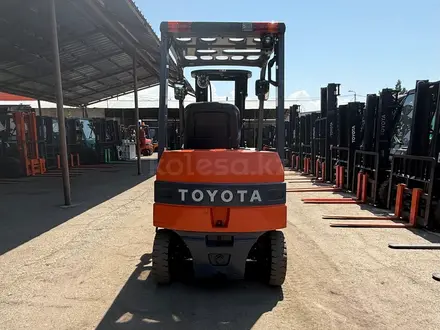 Toyota  8FB15 Электрический вилочный погрузчик 1.5т 2018 года за 7 900 000 тг. в Алматы – фото 7