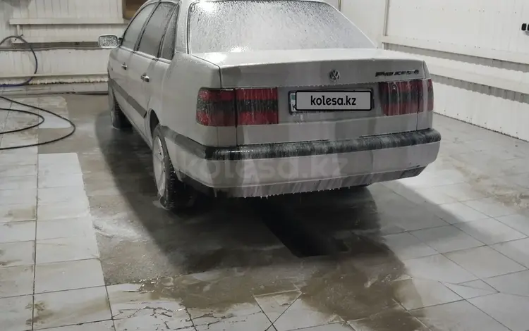 Volkswagen Passat 1996 года за 1 850 000 тг. в Жанаозен