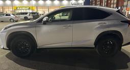 Lexus NX 200t 2015 годаfor13 700 000 тг. в Актобе