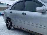 Mercedes-Benz C 180 2001 года за 3 500 000 тг. в Костанай – фото 3