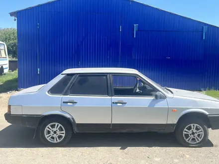 ВАЗ (Lada) 21099 2002 года за 650 000 тг. в Усть-Каменогорск – фото 2