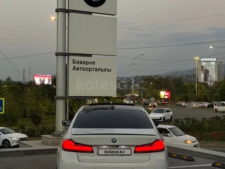 BMW 530 2021 года за 24 500 000 тг. в Алматы – фото 6