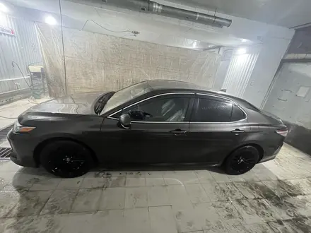 Toyota Camry 2019 года за 10 700 000 тг. в Павлодар – фото 3