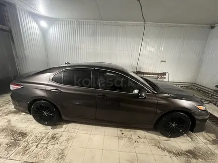 Toyota Camry 2019 года за 10 700 000 тг. в Павлодар – фото 4