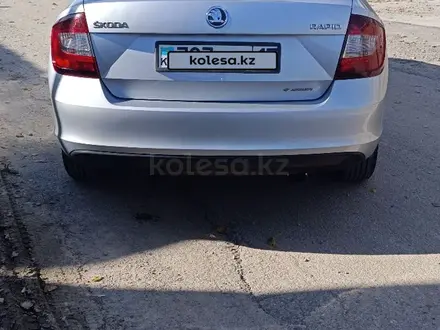 Skoda Rapid 2013 года за 4 600 000 тг. в Шымкент – фото 3