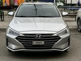 Hyundai Elantra 2018 года за 6 800 000 тг. в Атырау