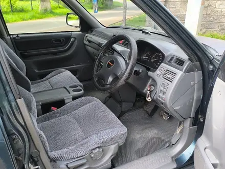 Honda CR-V 1997 года за 2 000 000 тг. в Алматы – фото 5