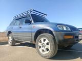 Toyota RAV4 1997 годаүшін2 600 000 тг. в Астана – фото 2